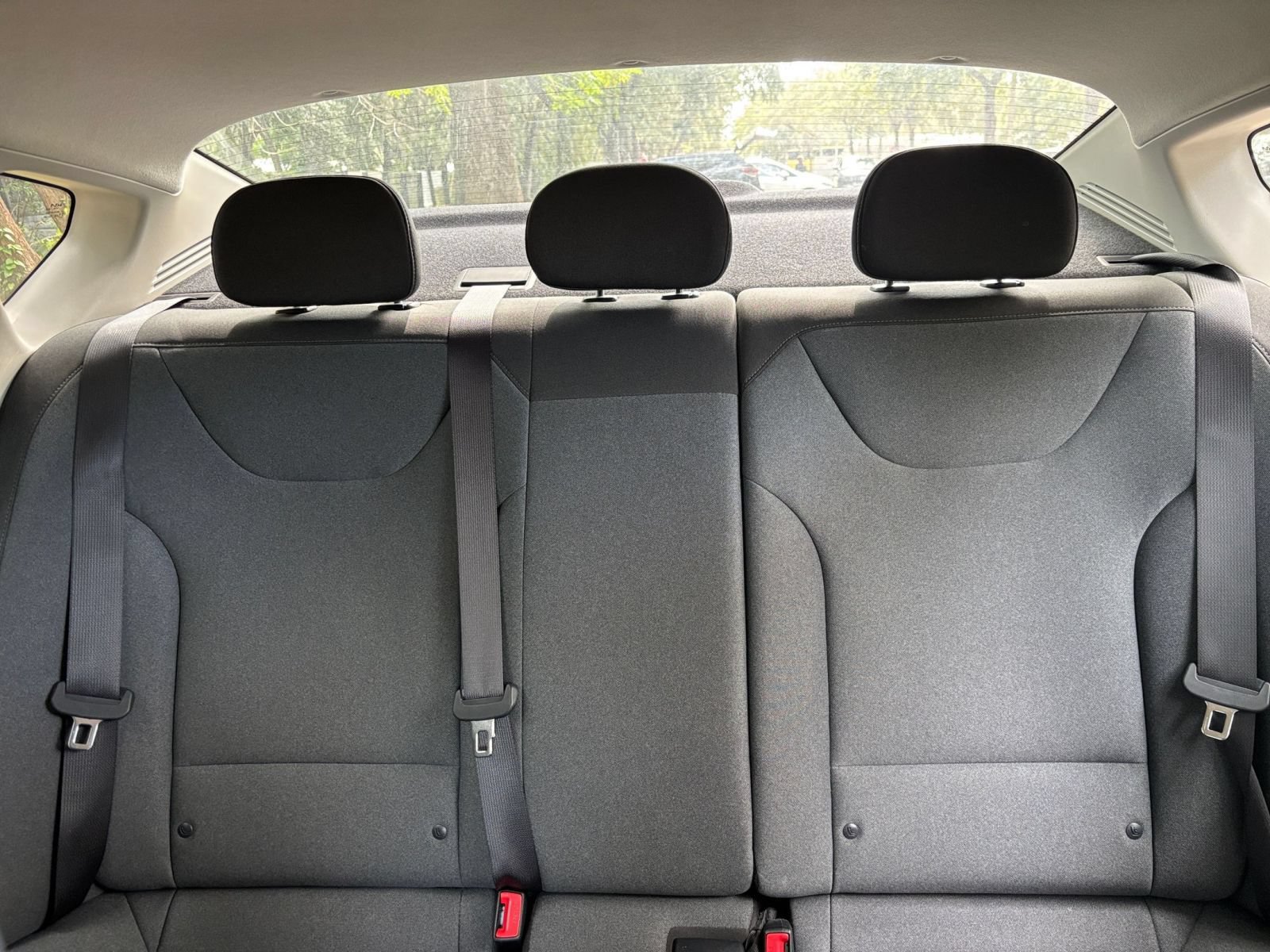Used 2025 Kia K4 FWD image 36