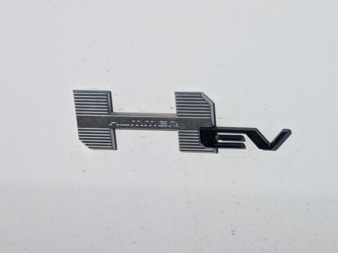 Used 2025 GMC Hummer EV 2X AWD/4WD image 2