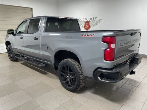 Used 2021 Chevrolet Silverado 1500 LT Trail Boss w/ Bed Protection Package AWD/4WD image 4