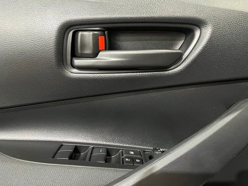 Certified 2025 Toyota Corolla LE FWD image 13
