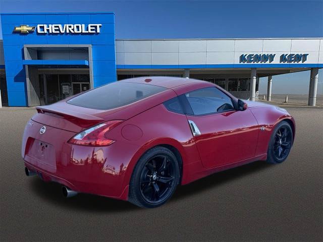 Used 2009 Nissan 370Z Touring w/ Sport Pkg RWD image 3