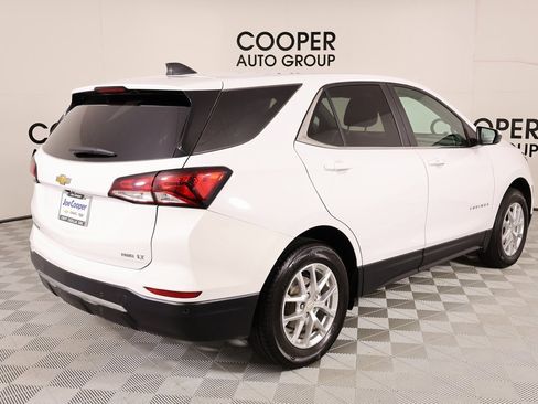 Used 2023 Chevrolet Equinox LT w/ Driver Convenience Package image 20