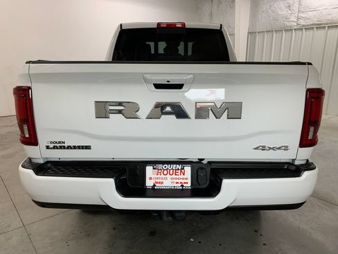 Used 2026 RAM 2500 Laramie AWD/4WD image 23