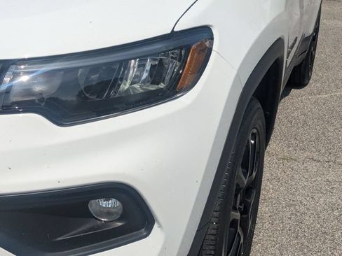 New 2026 Jeep Compass Latitude AWD/4WD image 9