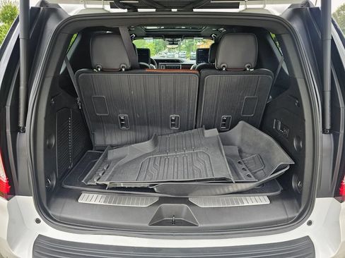 Used 2023 GMC Yukon Denali Ultimate w/ LPO, Floor Liner Package AWD/4WD image 14