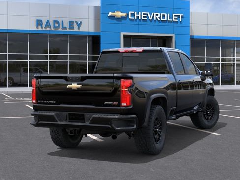 New 2026 Chevrolet Silverado 2500 ZR2 AWD/4WD image 4