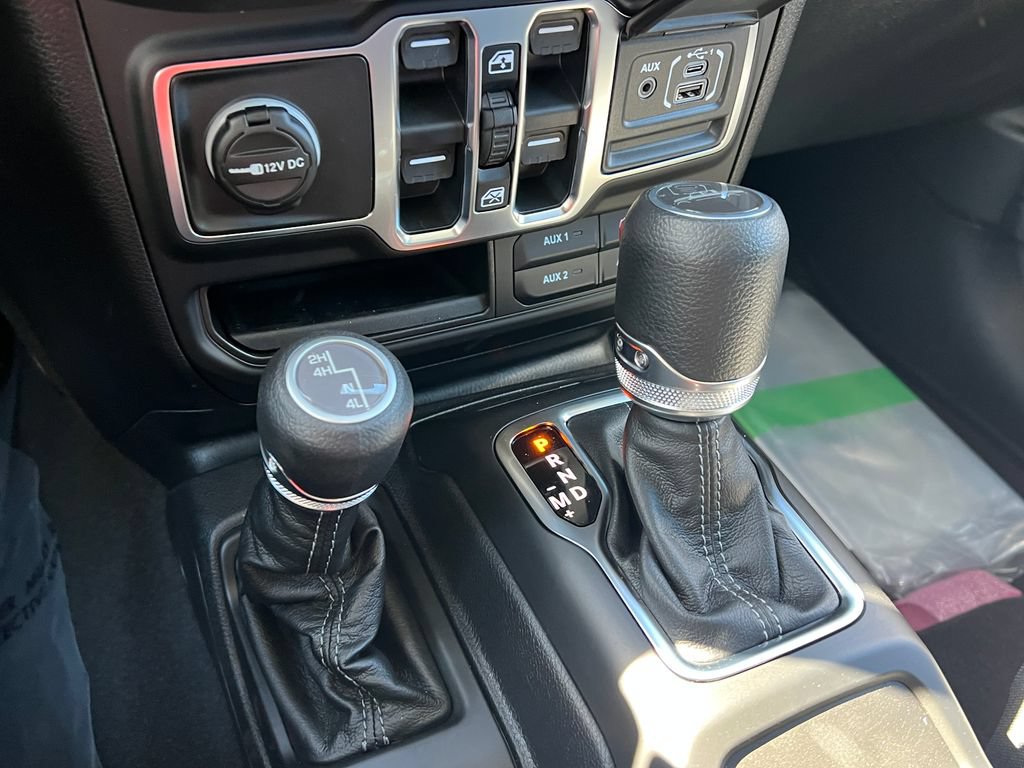 New 2026 Jeep Gladiator Sport AWD/4WD image 26