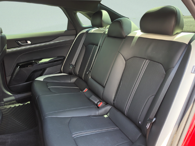 Used 2025 Kia K5 GT-Line FWD image 27