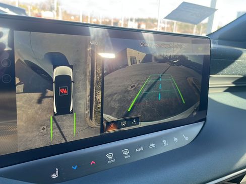 New 2026 Nissan Leaf SV+ image 22