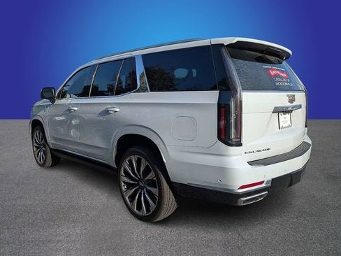 New 2026 Cadillac Escalade Luxury w/ Touring Package AWD/4WD image 3