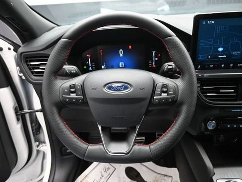 Certified 2024 Ford Escape ST-Line w/ Tech Pack #1 AWD/4WD image 15