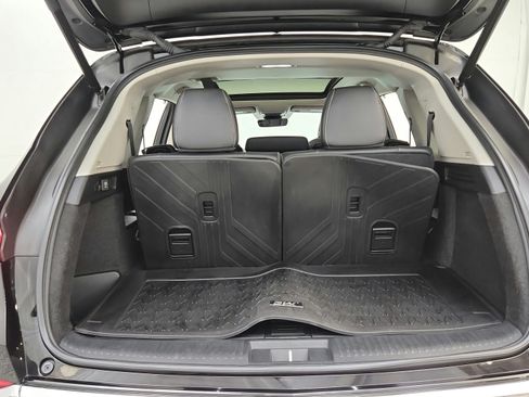 Used 2024 Acura MDX SH-AWD w/ Technology Package image 31