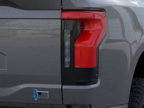 New 2025 Ford F150 Lightning Flash AWD/4WD image 21