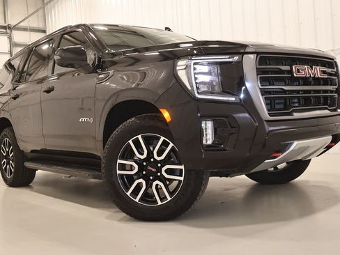 Used 2024 GMC Yukon AT4 w/ Technology Package image 50