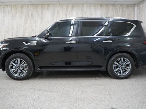 Used 2022 INFINITI QX80 Luxe w/ Cargo Package image 5