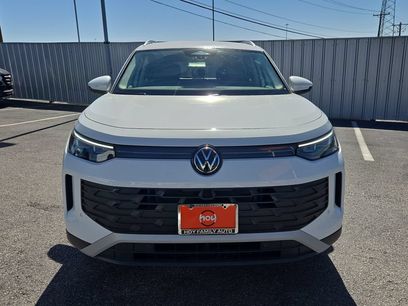 Certified 2025 Volkswagen Tiguan SE