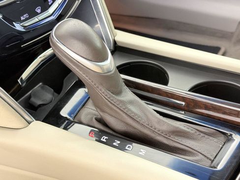 Used 2014 Cadillac XTS FWD image 28