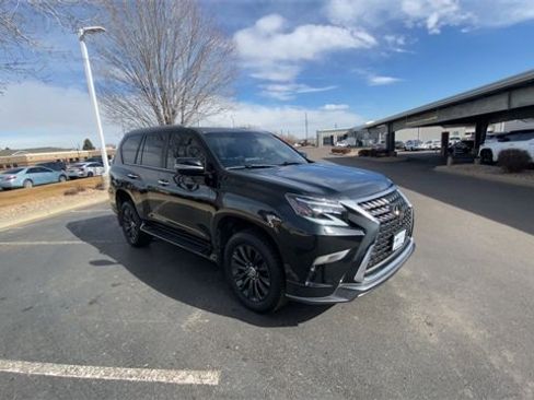 Used 2023 Lexus GX 460 Luxury w/ Sport Design Package image 2