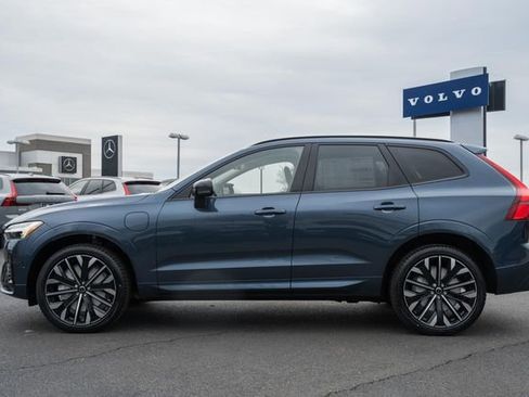 New 2026 Volvo XC60 T8 Ultra w/ Protection Package Premier image 4