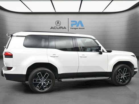 Used 2024 Lexus GX 550 image 27