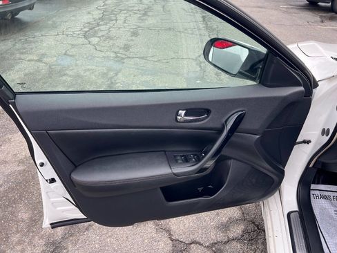Used 2011 Nissan Maxima 3.5 SV w/ Monitor Pkg image 15