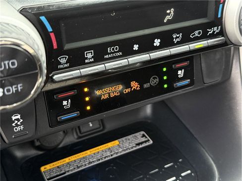 Used 2021 Toyota RAV4 XSE w/ Premium Package image 24