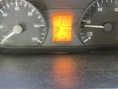 Used 2015 Mercedes-Benz Sprinter 2500 w/ Additional Battery Package image 27
