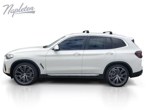 Used 2024 BMW X3 xDrive30i w/ Premium Package AWD/4WD image 4