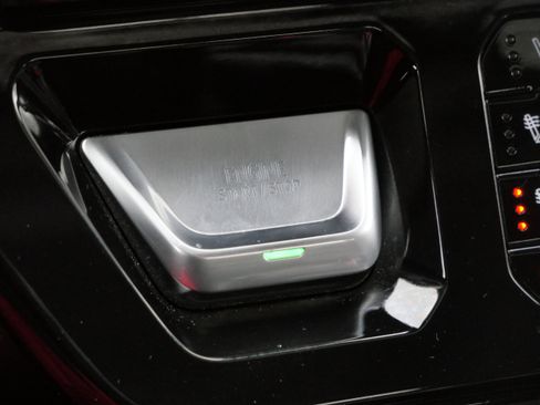 Used 2024 GMC Sierra 1500 Denali image 26