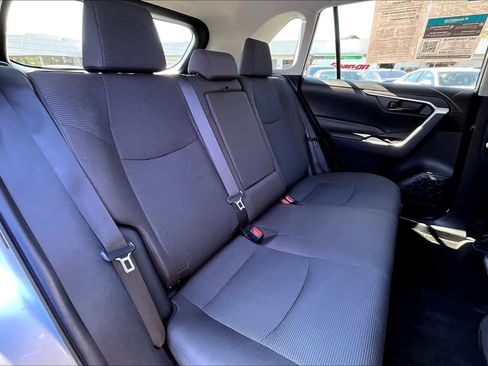 Used 2024 Toyota RAV4 LE image 21