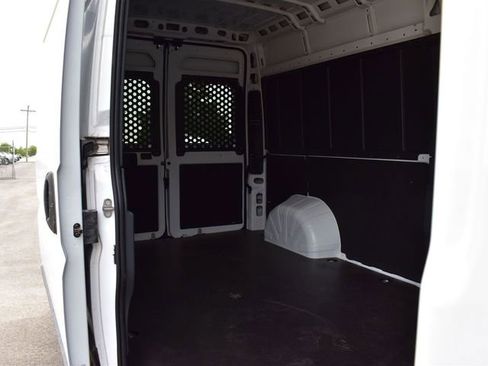 New 2025 RAM ProMaster 2500 w/ Convenience Group image 23