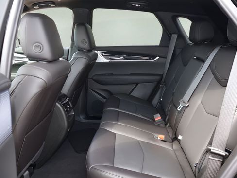 New 2026 Cadillac XT5 Premium Luxury w/ Driver Assist Package AWD/4WD image 13