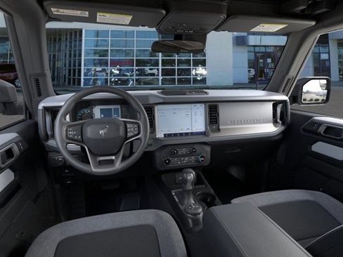 New 2025 Ford Bronco 2-Door image 9