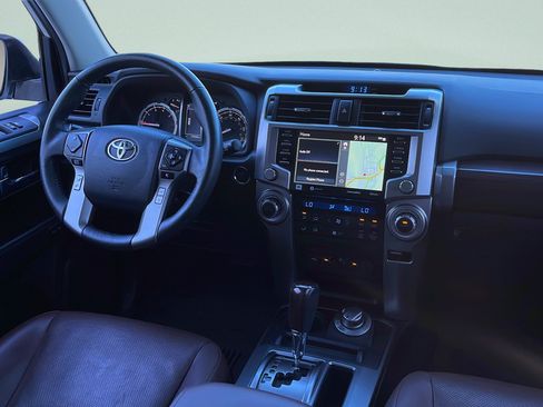 Used 2020 Toyota 4Runner Limited AWD/4WD image 28