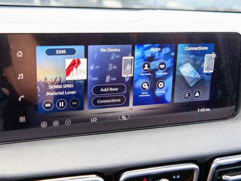 New 2026 Nissan Sentra SR w/ Floor Mat Package FWD image 5
