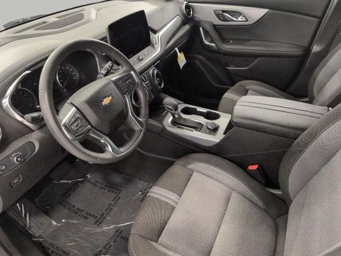 Used 2024 Chevrolet Blazer LT w/ Convenience Package AWD/4WD image 9