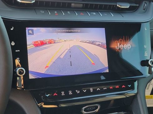 New 2026 Jeep Grand Cherokee Altitude RWD image 28