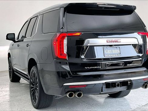 Used 2023 GMC Yukon Denali AWD/4WD image 14