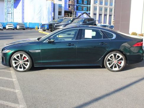 Used 2022 Jaguar XF R-Dynamic SE image 6