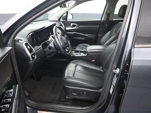 Used 2021 Kia Sorento SX AWD/4WD image 9