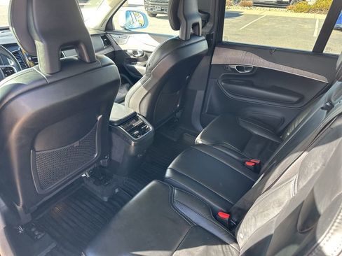 Used 2021 Volvo XC90 T6 Inscription w/ Protection Package Premier AWD/4WD image 19