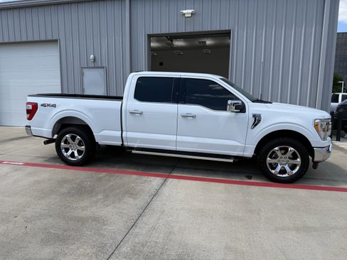 Used 2023 Ford F150 Lariat AWD/4WD image 8