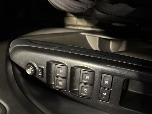 Used 2016 Chevrolet Colorado Z71 image 16