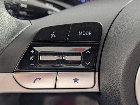 Used 2023 Hyundai Tucson SEL FWD image 16