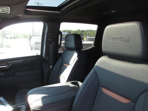 New 2026 GMC Sierra 1500 AT4 w/ AT4 Premium Package AWD/4WD image 13