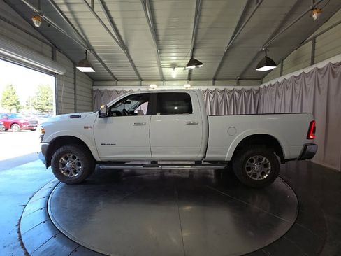 Used 2022 RAM 2500 Laramie AWD/4WD image 6