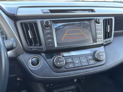 Used 2016 Toyota RAV4 XLE w/ Convenience Package image 17