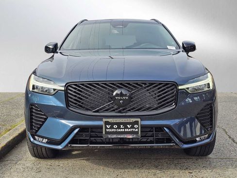 New 2026 Volvo XC60 B5 Ultra w/ Climate Package AWD/4WD image 8