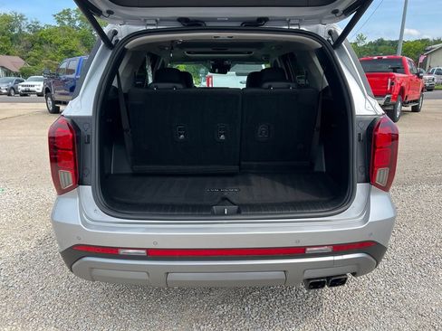 Used 2024 Hyundai Palisade Limited AWD/4WD image 18
