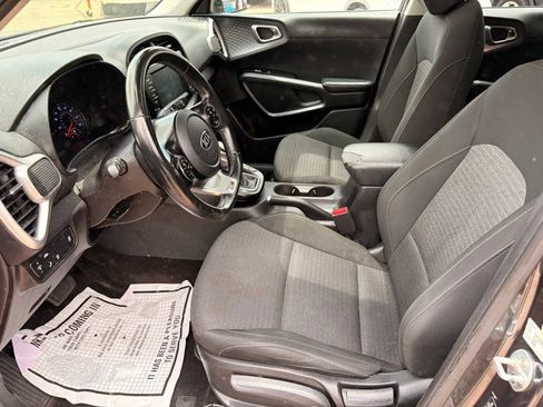 Used 2020 Kia Soul GT-Line w/ GT 2.0L Power Sunroof Package FWD image 21